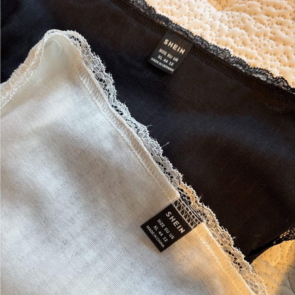 Lot of 2 Cream and Black pointelle tees - Picture 9 of 9